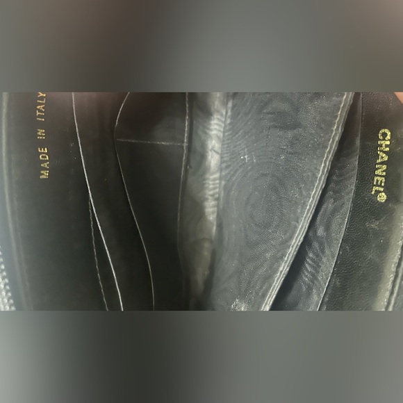 Chanel EUC Black Leather Wallet Hologram intact - Picture 4 of 5